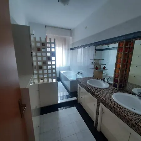 Lumiere Bed & Breakfast